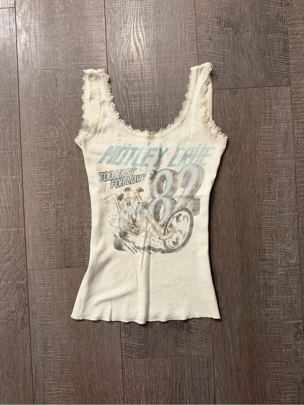 Motley Crue Vintage Y2K Women's Ivory Graphic Lace-Trim Tank Top
